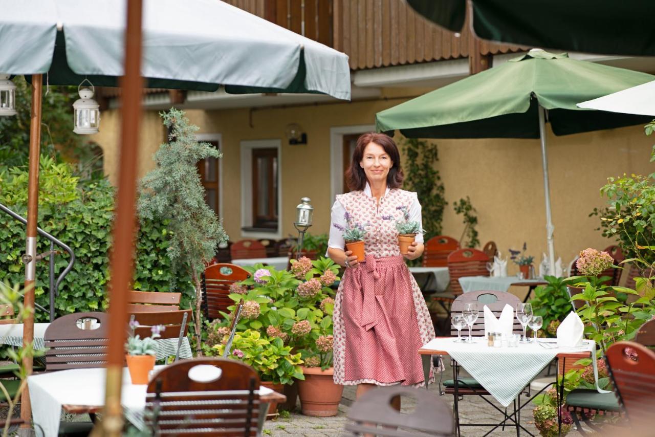 - Zur Post Gasthuis Pocking (Starnberg)